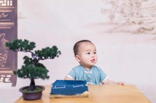 黄南宝宝几个月可以吃粥 黄南宝宝几个月可以吃粥